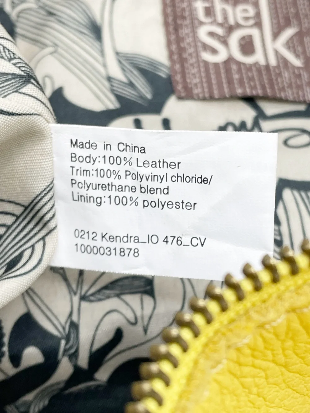 The Sak Kendra Hobo Shoulder Bag Mustard Yellow Leather Slouchy Zip Pocket Purse